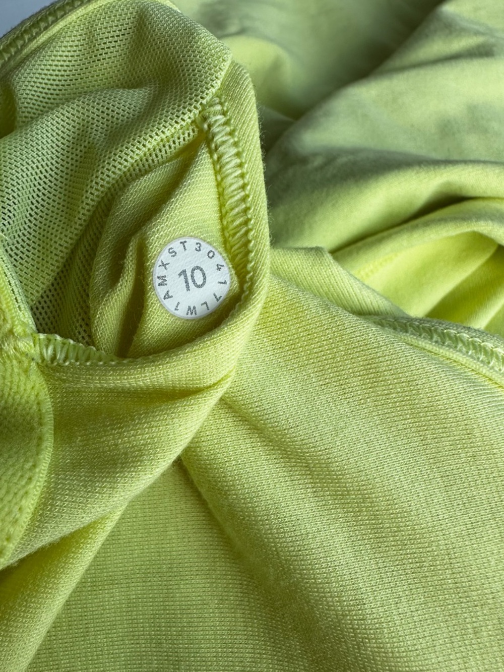 Lululemon Power Y Tank Size 10 Bright Yellow Green Built-In Bra Yoga Racerback - Picture 7 of 7